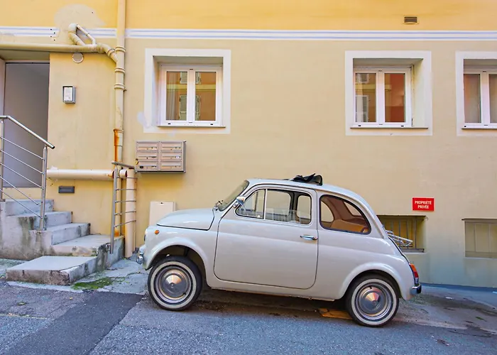 アパート Frontiere De Monaco - Joli Deux Pieces - Fd ボーソレイユ